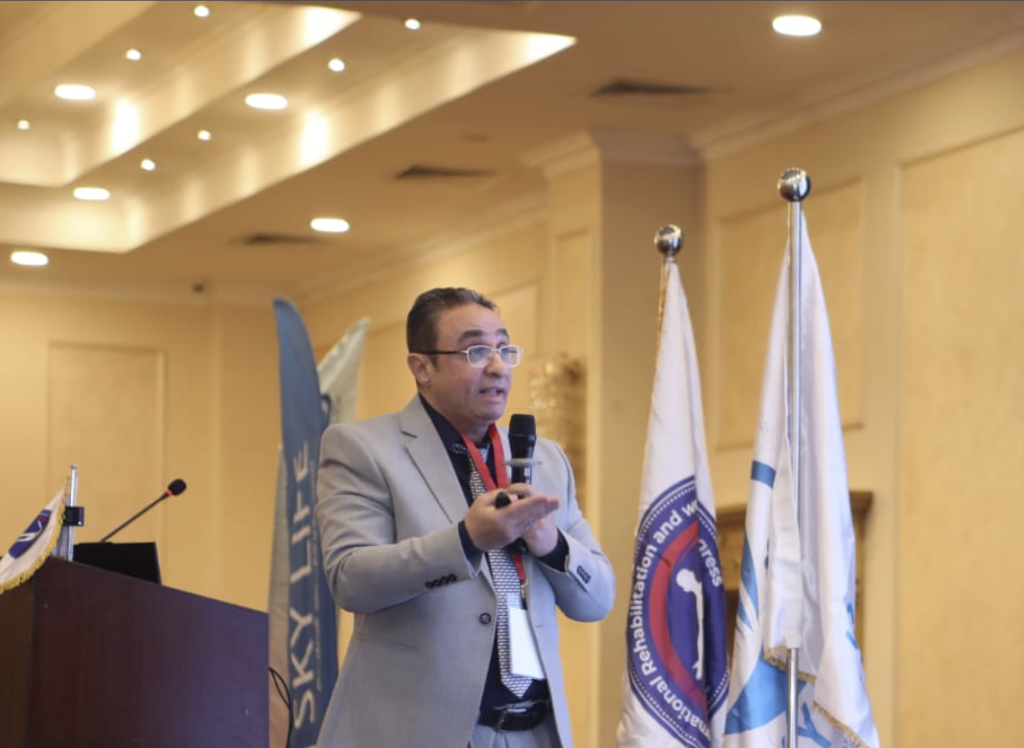 أ.د. محمد العساسي في مؤتمر